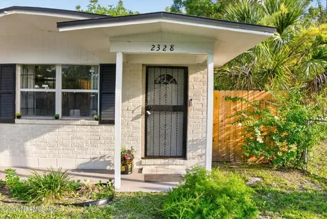 2328 W 10th Street Jacksonville FL 32209