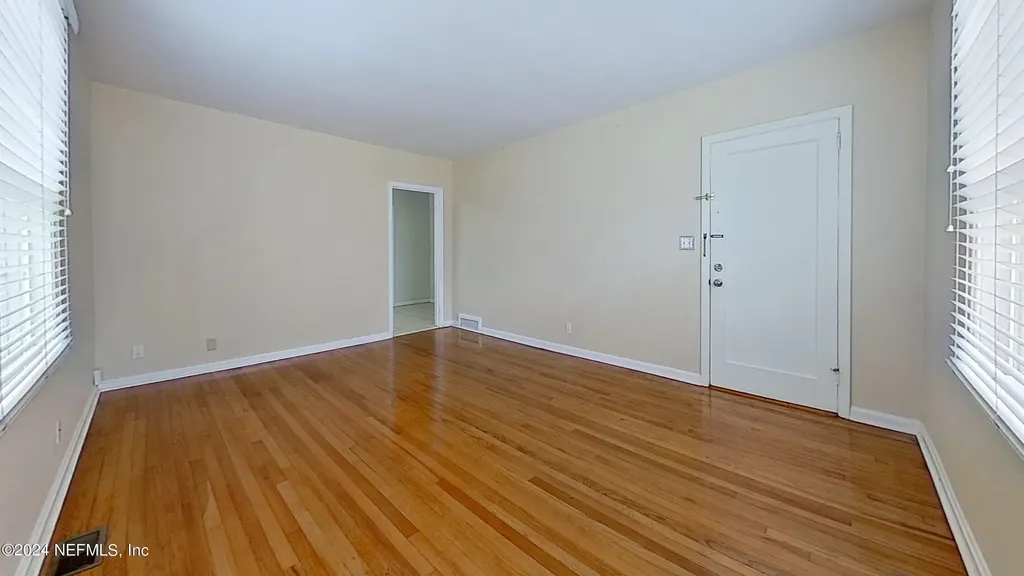 1261 Belmont Terrace Jacksonville FL 32207