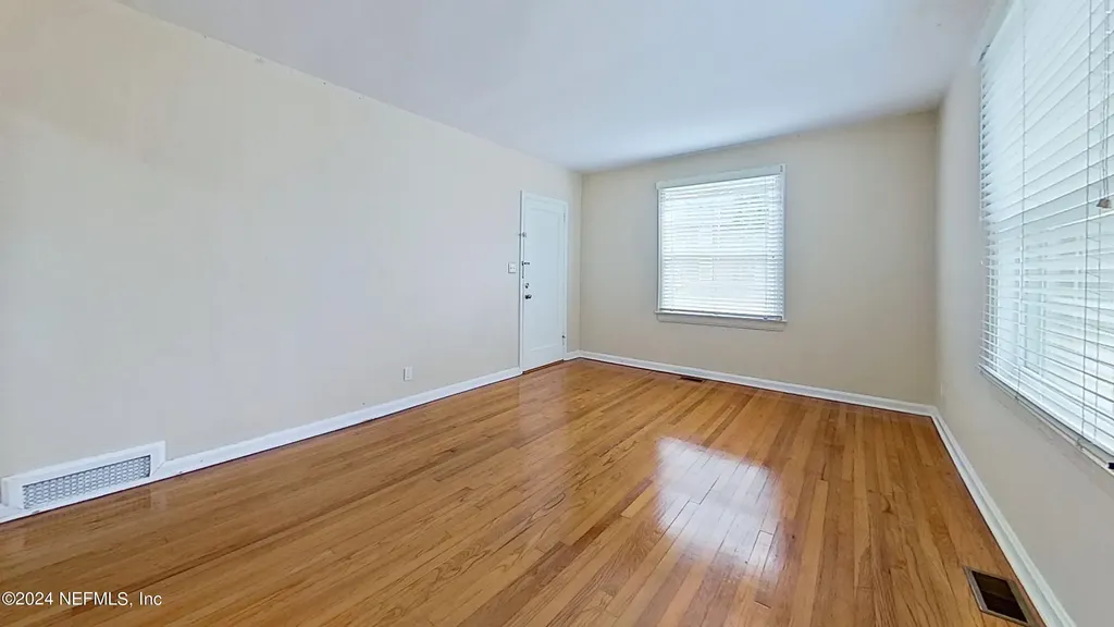 1261 Belmont Terrace Jacksonville FL 32207