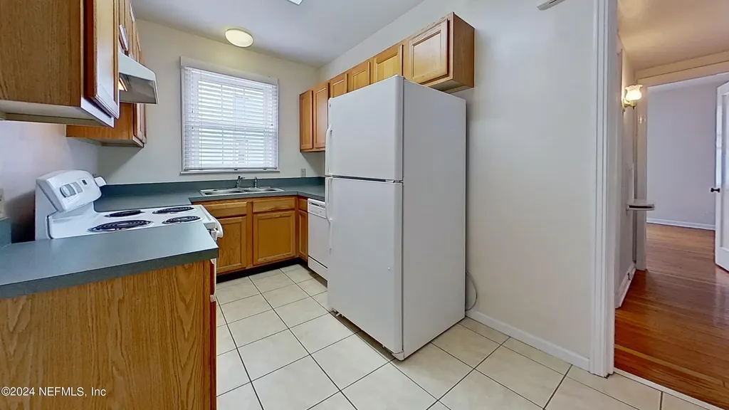 1261 Belmont Terrace Jacksonville FL 32207