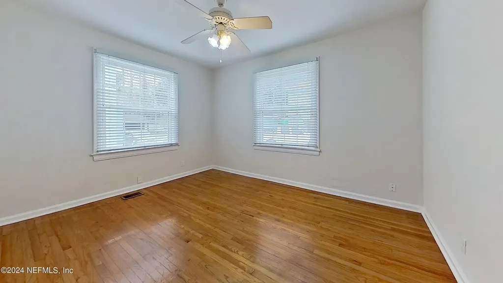 1261 Belmont Terrace Jacksonville FL 32207