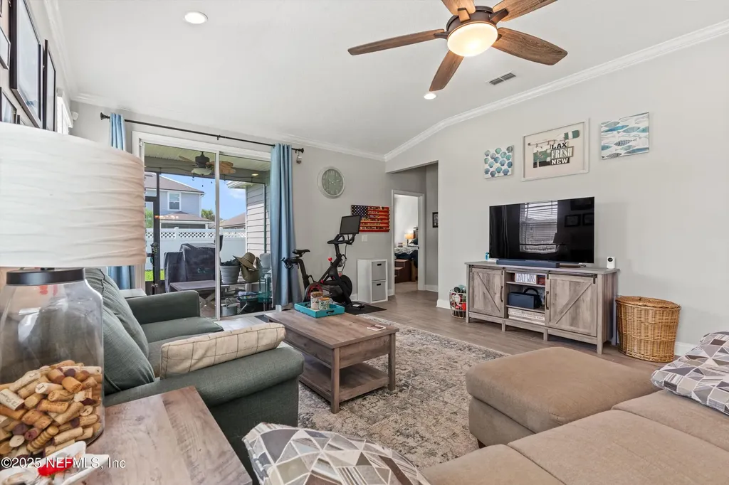 21 Creekmore Drive St. Augustine FL 32092