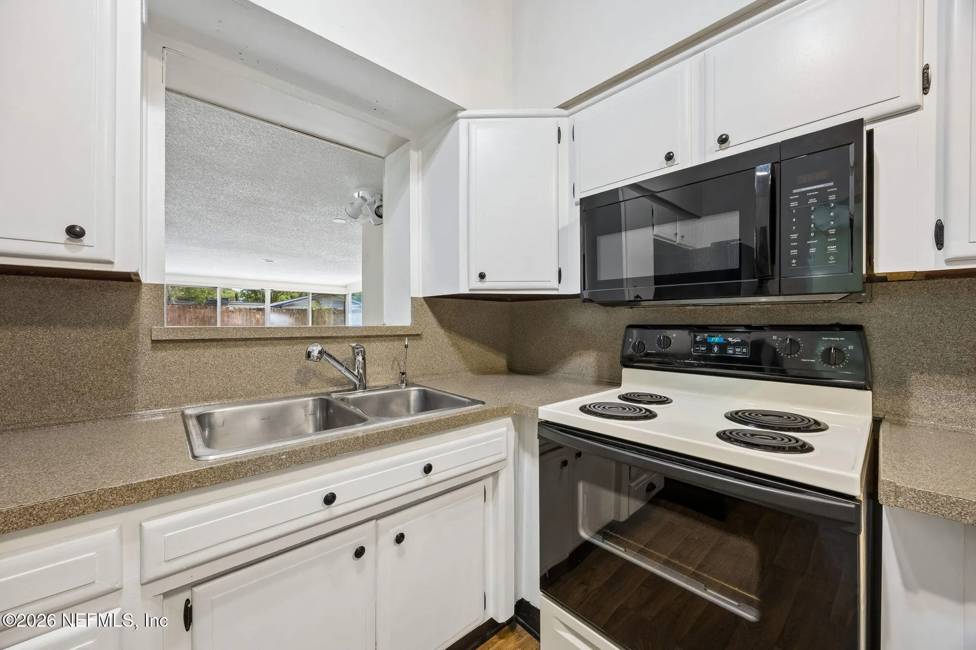 5266 Camille Avenue Jacksonville FL 32210