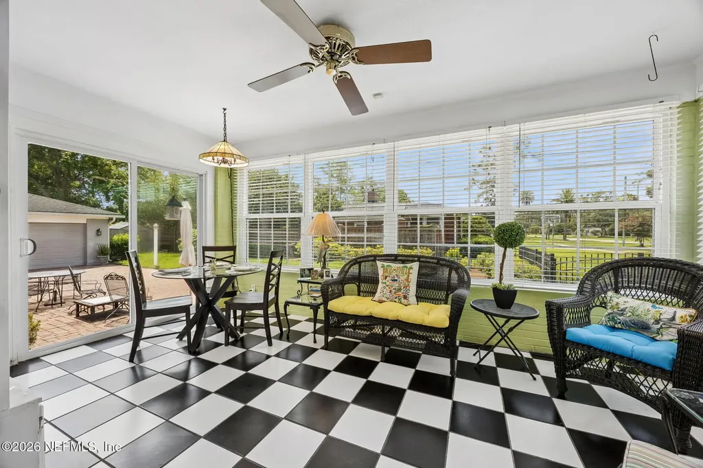4388 Yacht Club Road Jacksonville FL 32210