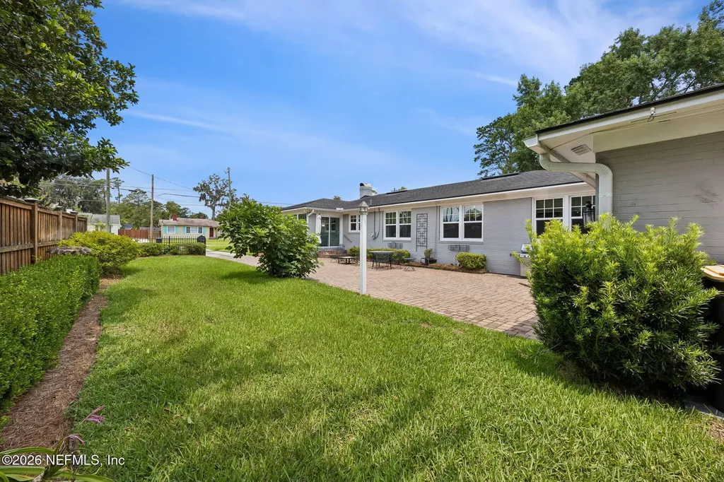 4388 Yacht Club Road Jacksonville FL 32210