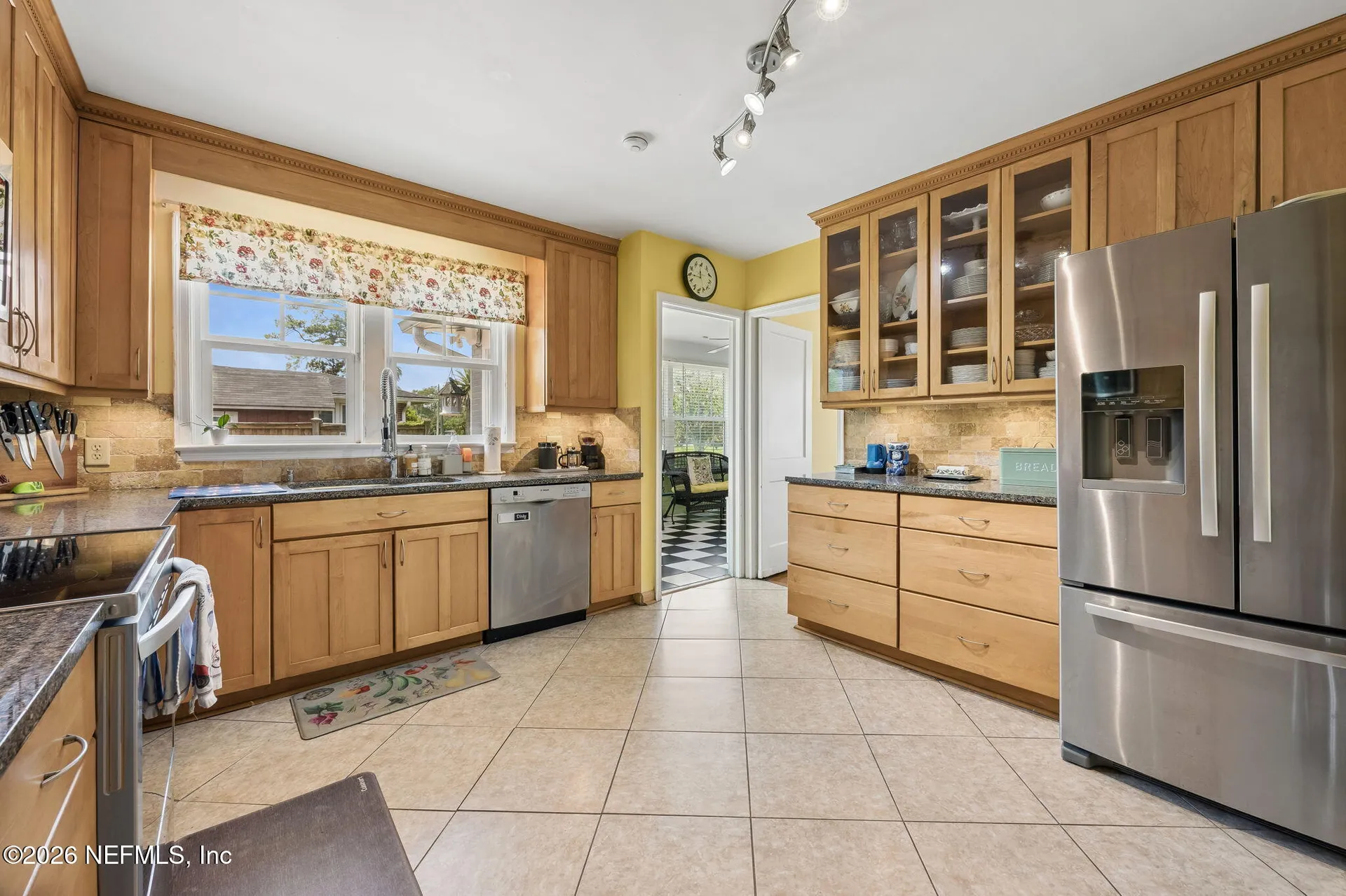 4388 Yacht Club Road Jacksonville FL 32210