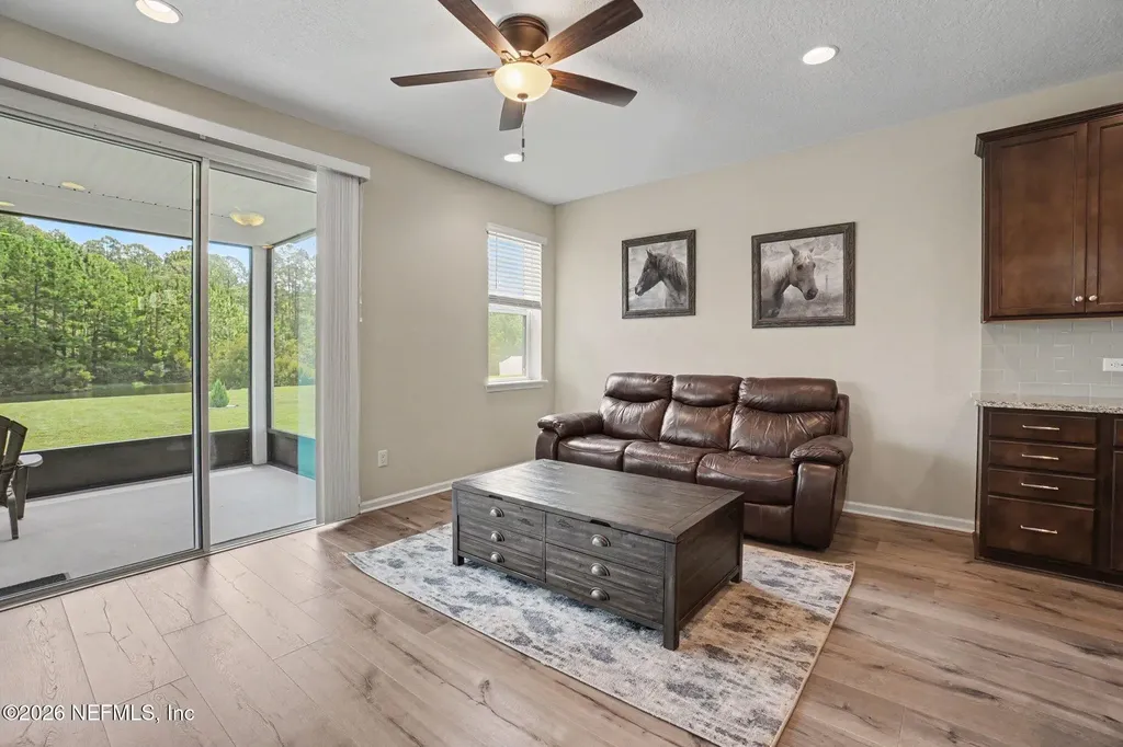 4630 Pine Ridge Parkway Middleburg FL 32068