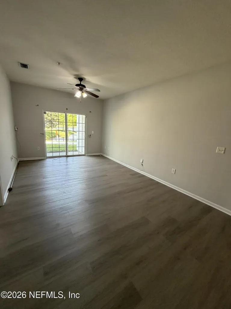 8201 Green Parrot Road Jacksonville FL 32256
