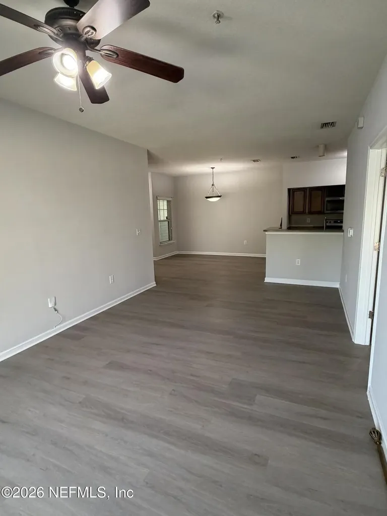 8201 Green Parrot Road Jacksonville FL 32256