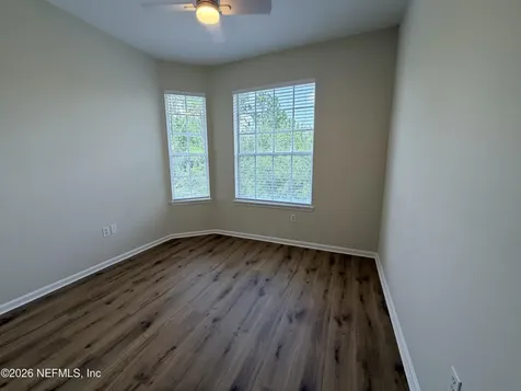 7990 Baymeadows Road E Jacksonville FL 32256