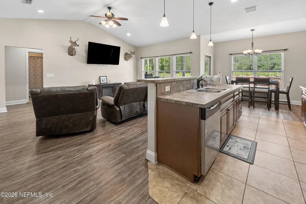 12325 NE Cr 793 Raiford FL 32656