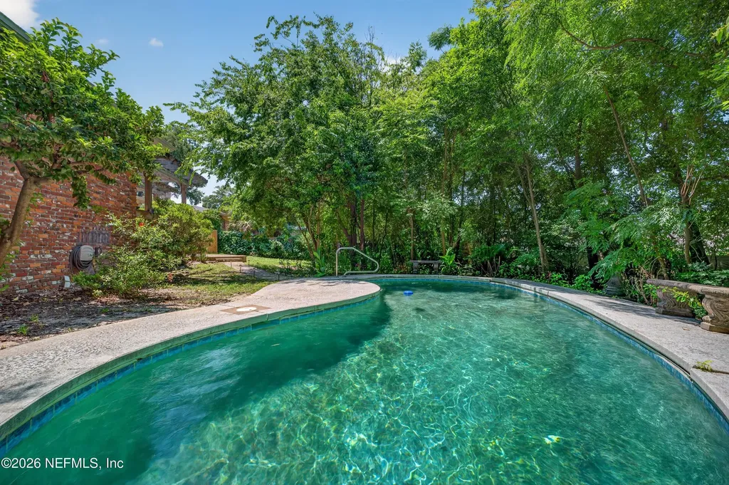1860 Sunnymeade Drive Jacksonville FL 32211