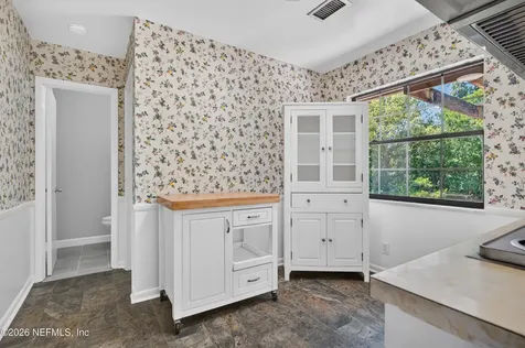 1860 Sunnymeade Drive Jacksonville FL 32211