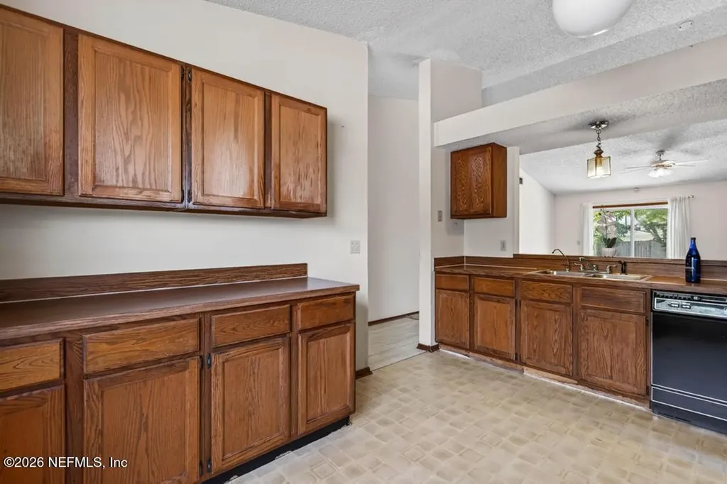 639 Purcell Drive Jacksonville FL 32221