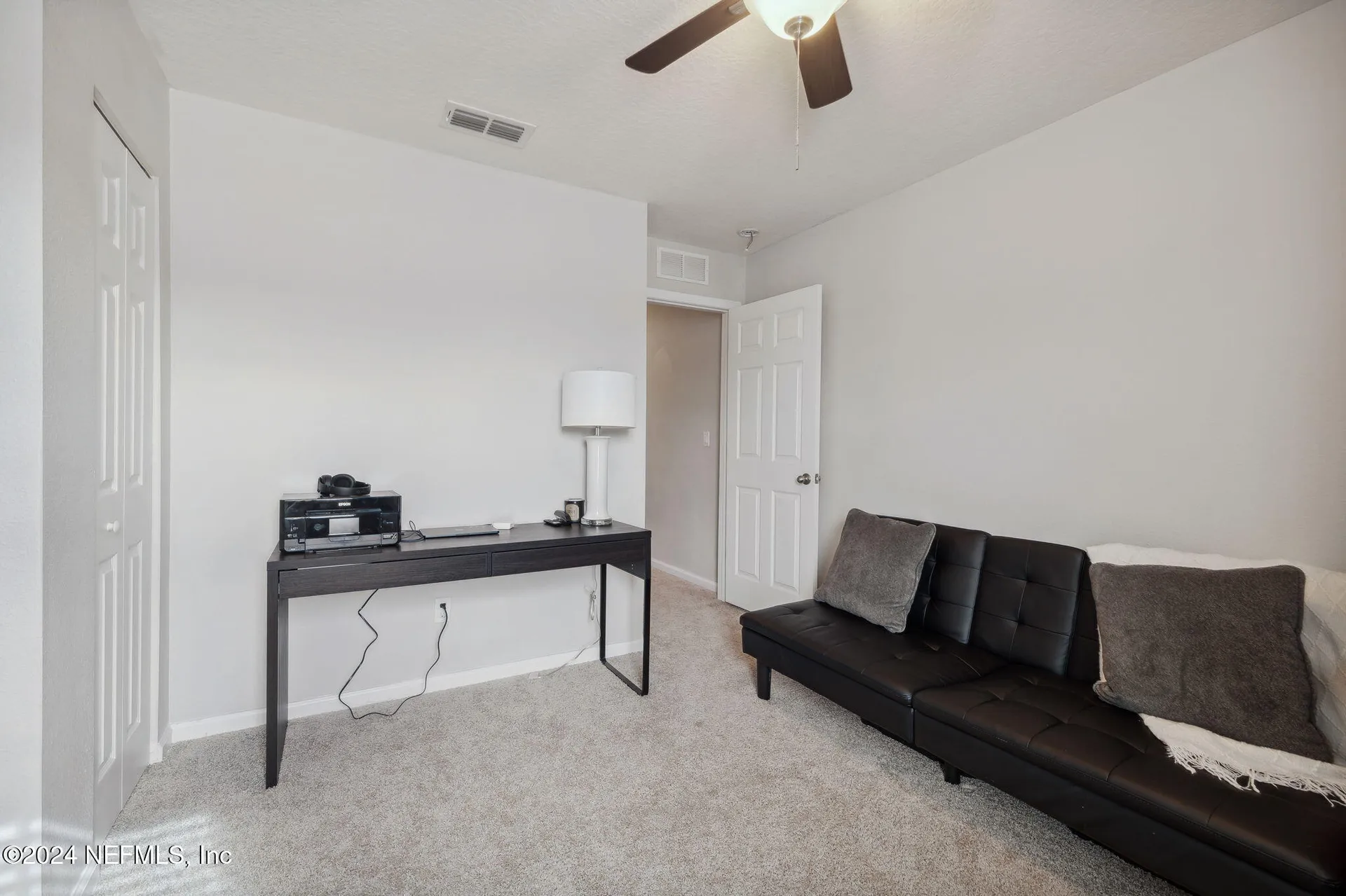 936 Capitol Parkway Jacksonville FL 32218