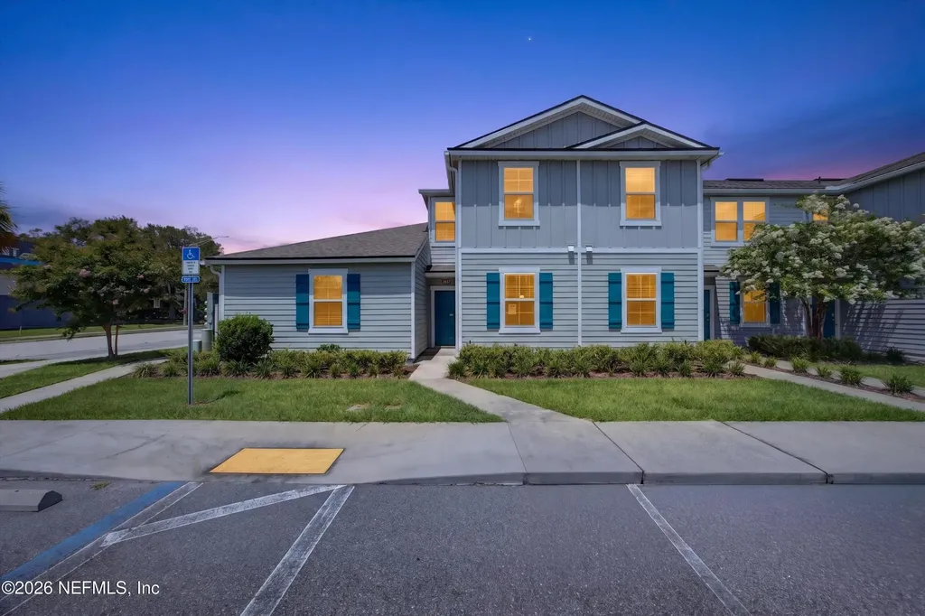 2837 Black Buck Circle Jacksonville FL 32225