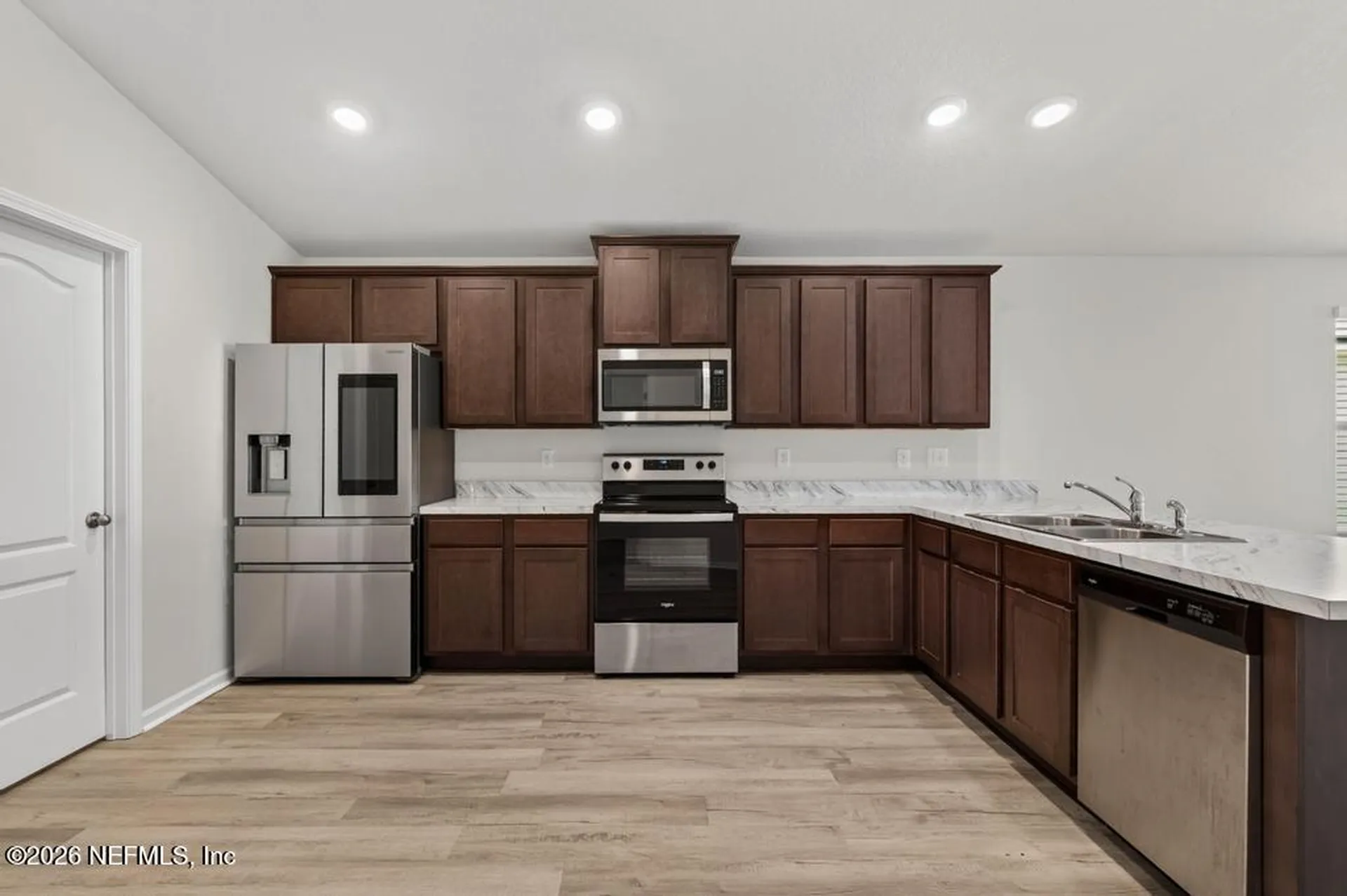 8076 Dancing Fox Street Jacksonville FL 32222