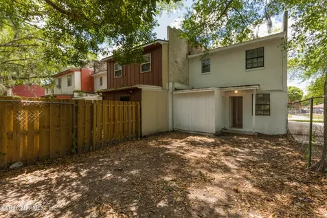 7235 Ken Knight Drive Jacksonville FL 32209