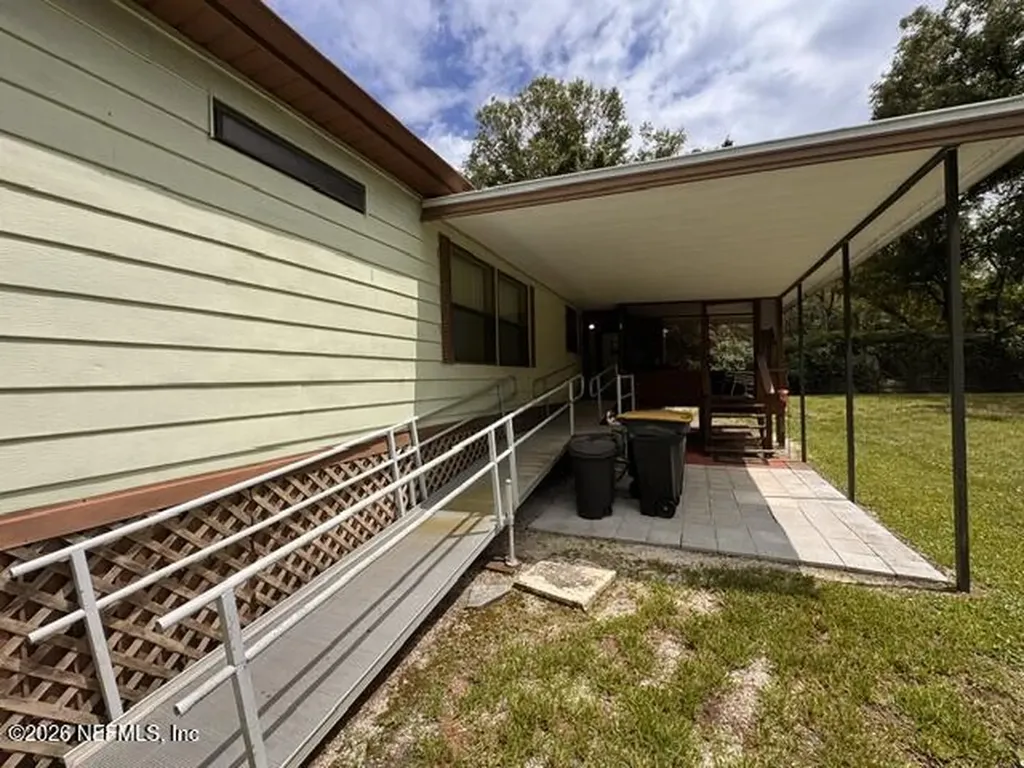 6466 Dor Mil Court Jacksonville FL 32244