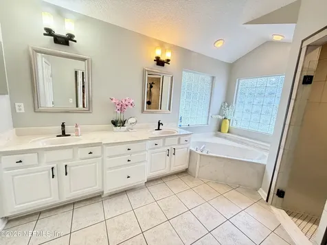 12381 Flynn Road Jacksonville FL 32223