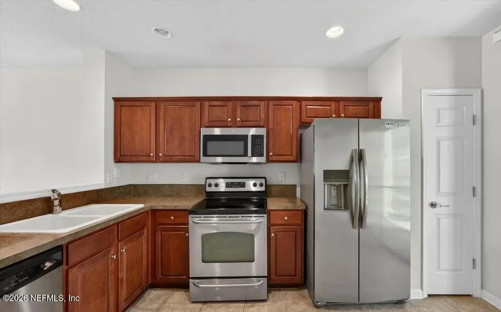 8098 Summer Palm Court Jacksonville FL 32256