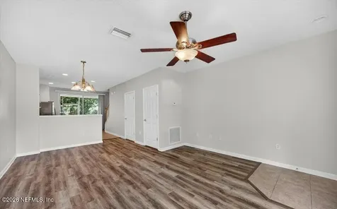 8098 Summer Palm Court Jacksonville FL 32256