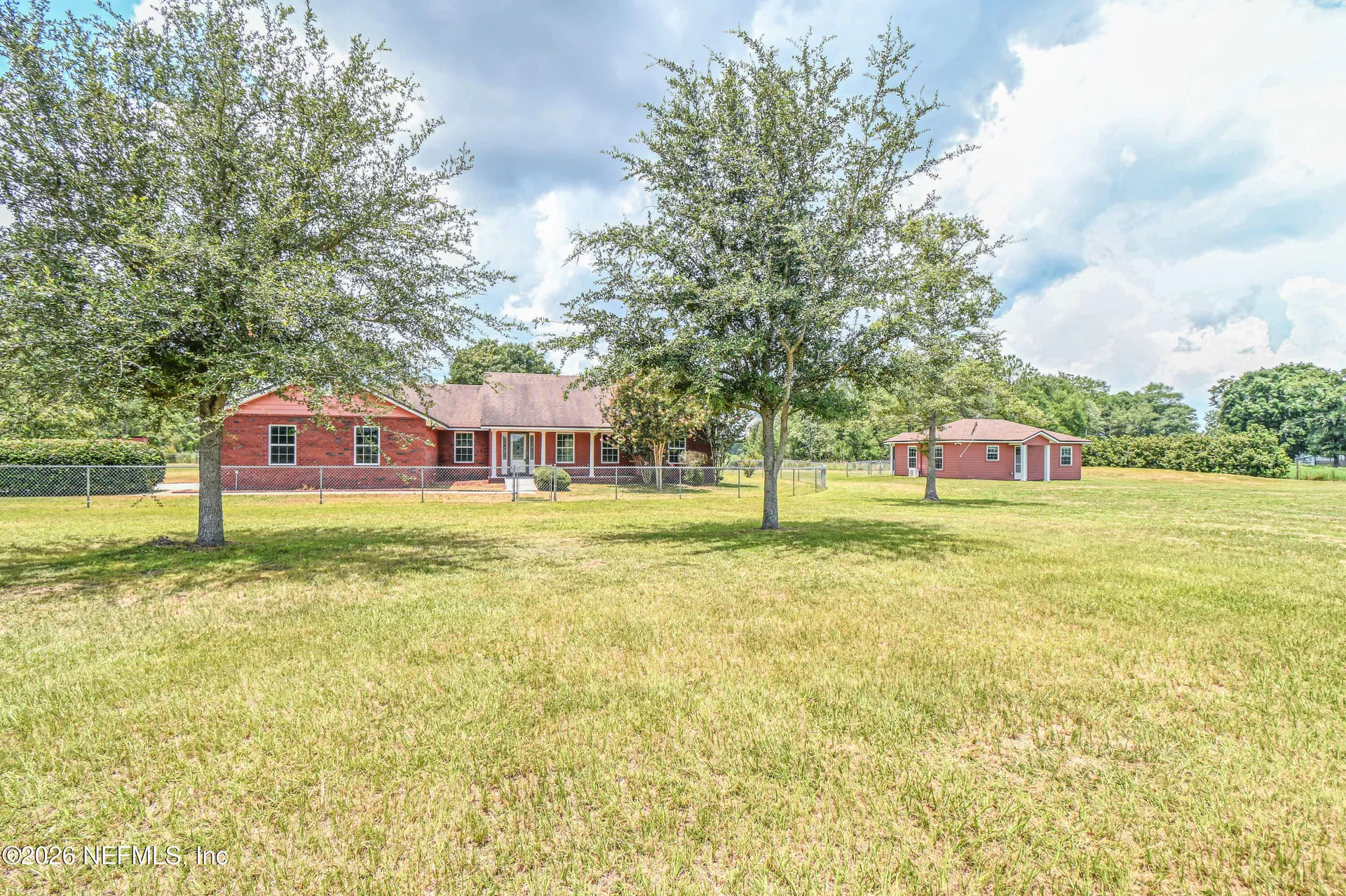 18100 Crews Road Glen St. Mary FL 32040
