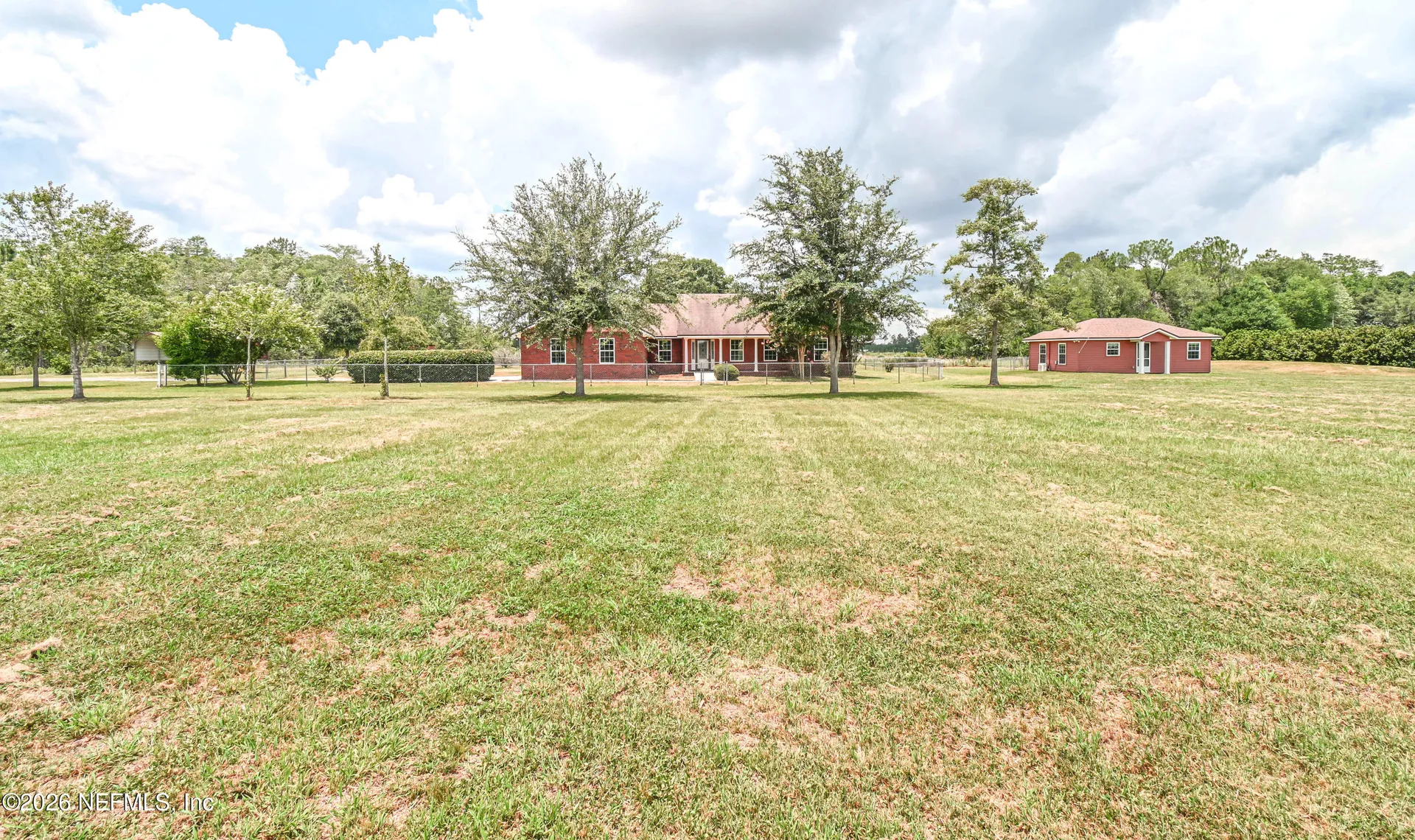 18100 Crews Road Glen St. Mary FL 32040
