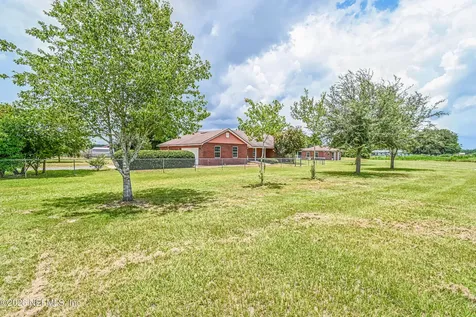18100 Crews Road Glen St. Mary FL 32040