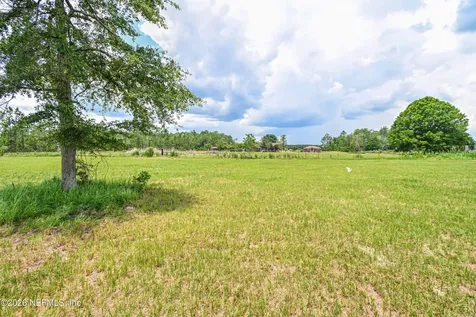 18100 Crews Road Glen St. Mary FL 32040