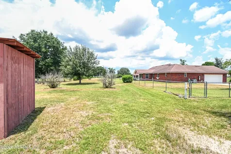 18100 Crews Road Glen St. Mary FL 32040