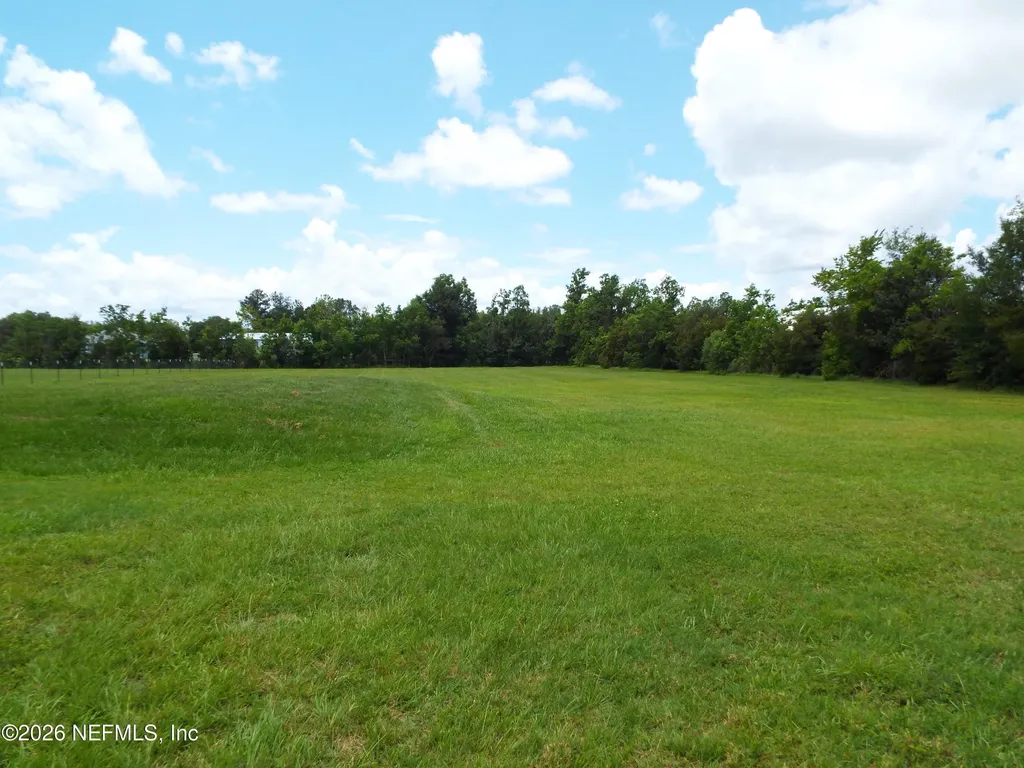 305 Palmetto Bluff Road Palatka FL 32177