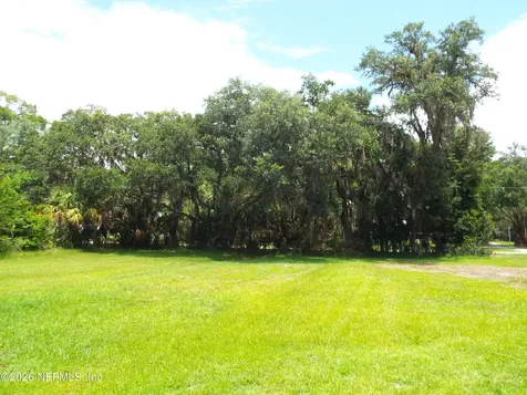 305 Palmetto Bluff Road Palatka FL 32177