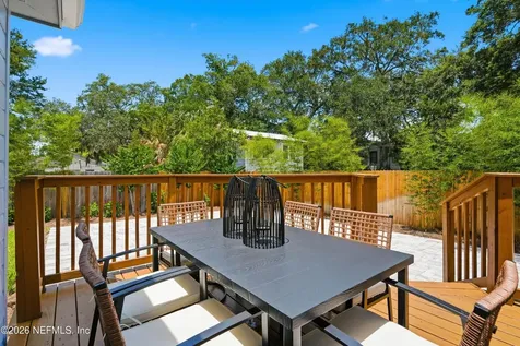 1552 Larue Avenue Jacksonville FL 32207