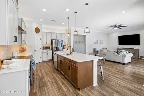 225 Cloverbrook Road St. Johns FL 32259