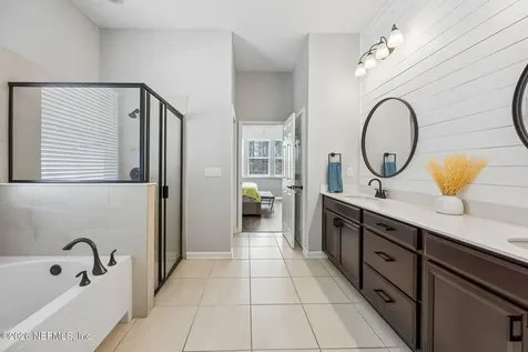 225 Cloverbrook Road St. Johns FL 32259