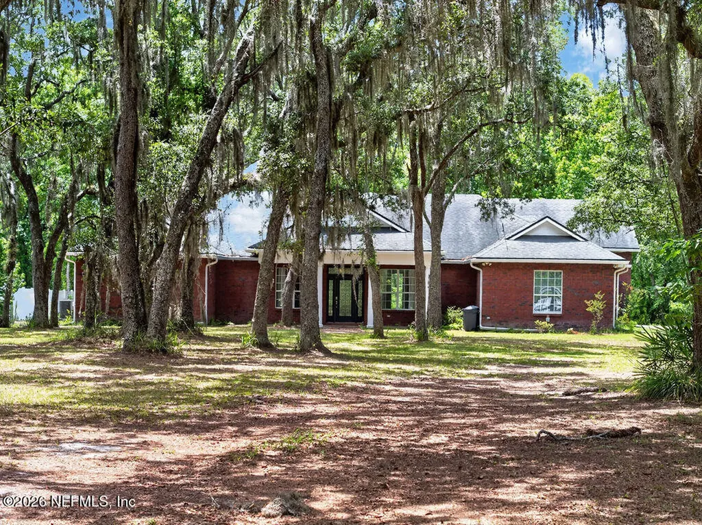 241 Pioneer Trail Palatka FL 32043