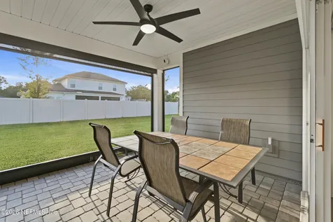 34 Red Rock Lane St. Johns FL 32259