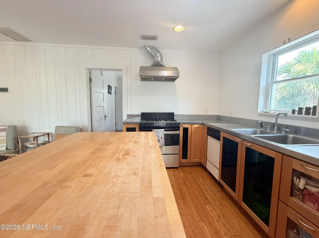 115 Azalea Place Neptune Beach FL 32266