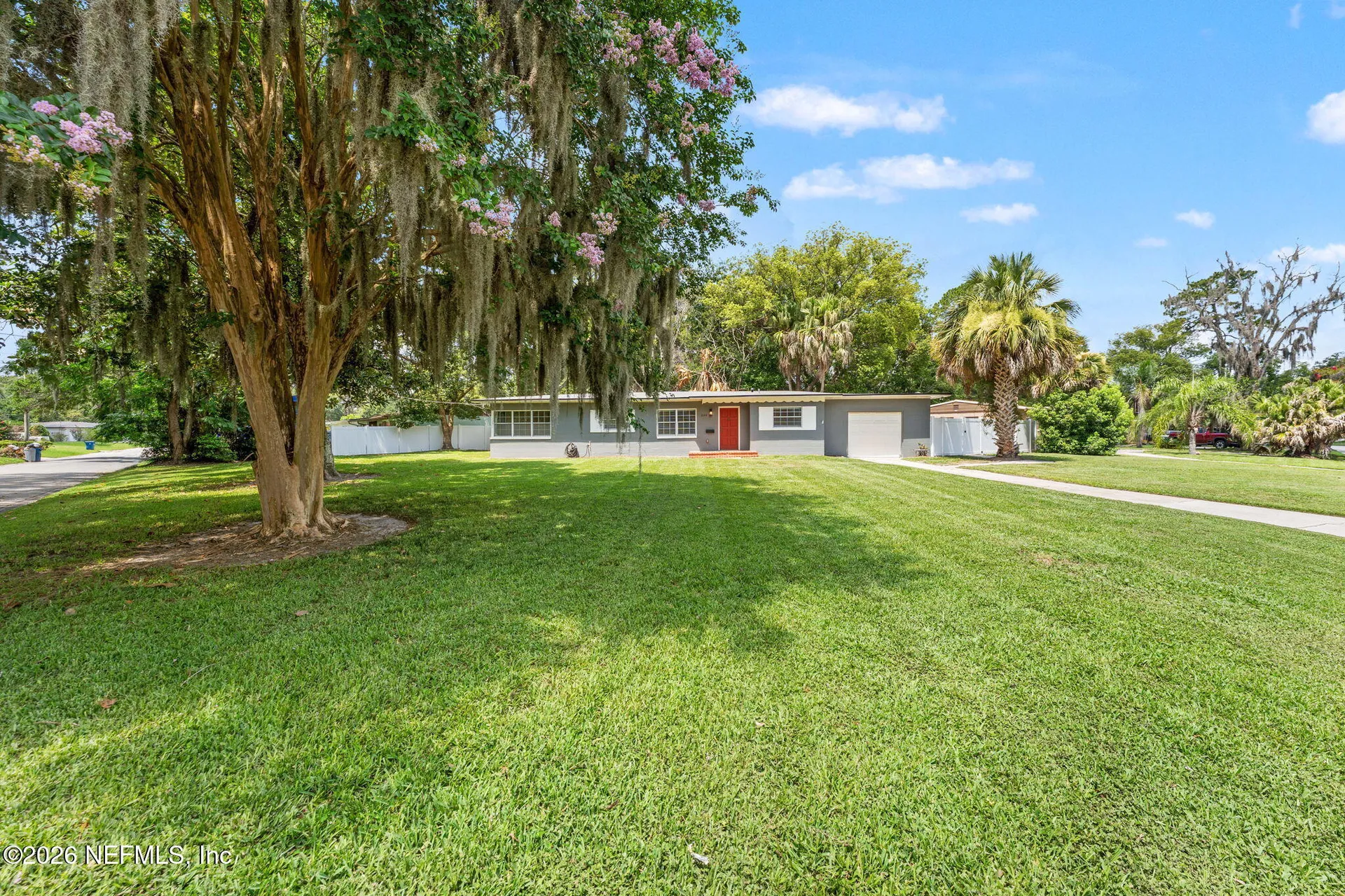 6144 Robbins Circle N Jacksonville FL 32211