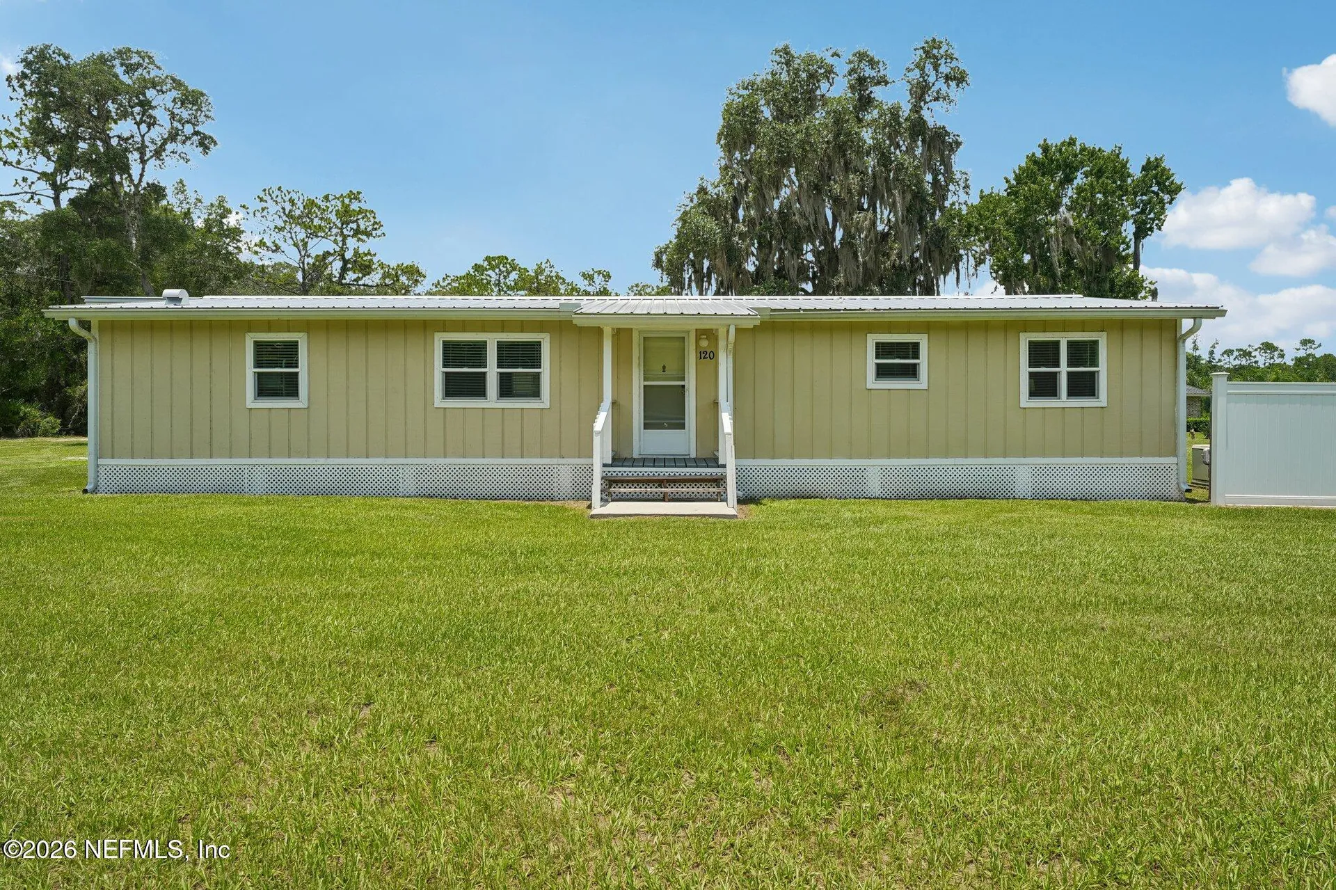 122 Macon Road Palatka FL 32177