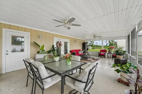 122 Macon Road Palatka FL 32177
