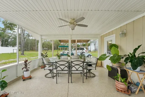 122 Macon Road Palatka FL 32177