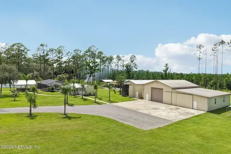 122 Macon Road Palatka FL 32177