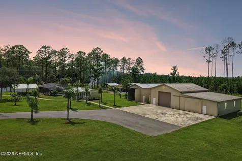 122 Macon Road Palatka FL 32177