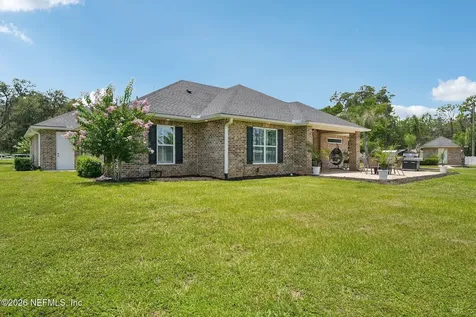 122 Macon Road Palatka FL 32177