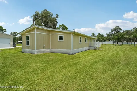 122 Macon Road Palatka FL 32177