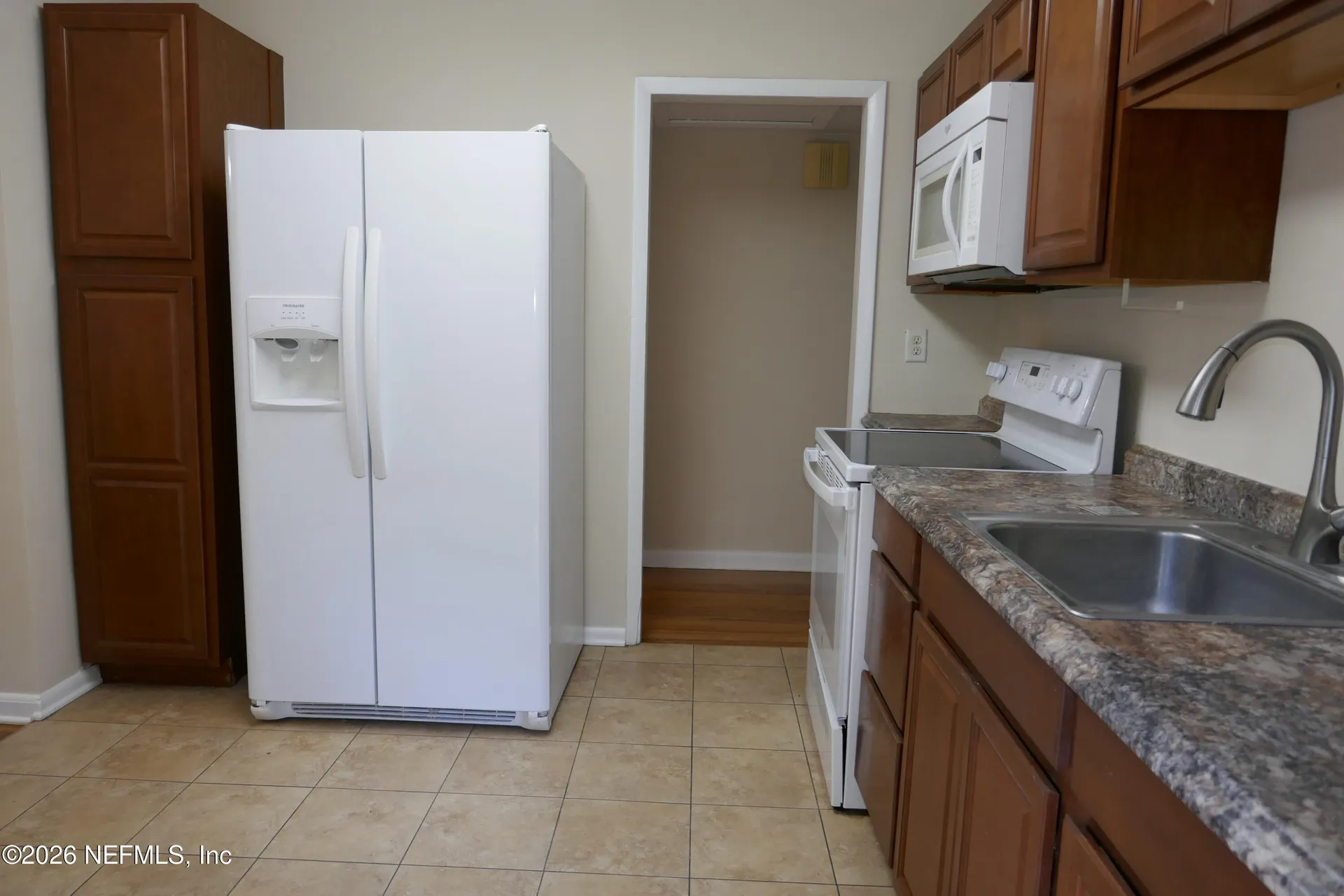 2404 Red Oak Drive Jacksonville FL 32211