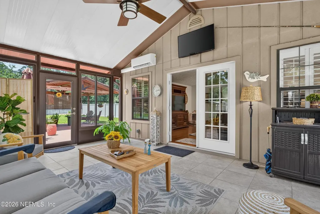 1555 Surrey Glen Cove Middleburg FL 32068