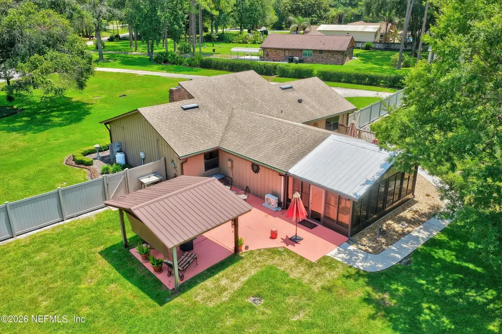 1555 Surrey Glen Cove Middleburg FL 32068